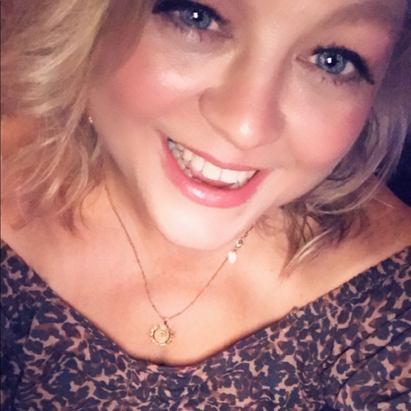 Meet your Posher, Charlee - Picture 1 of 1